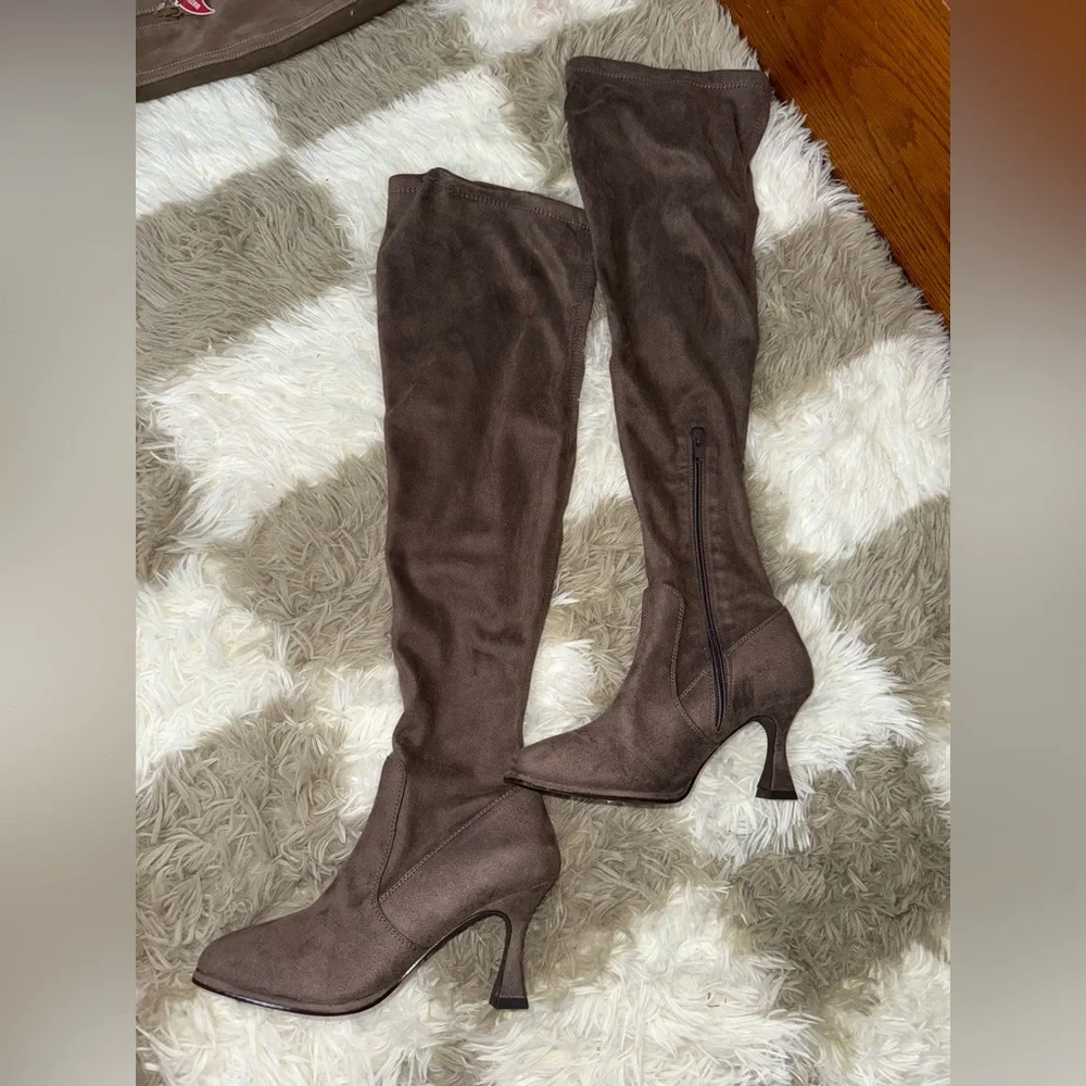 chic stylish